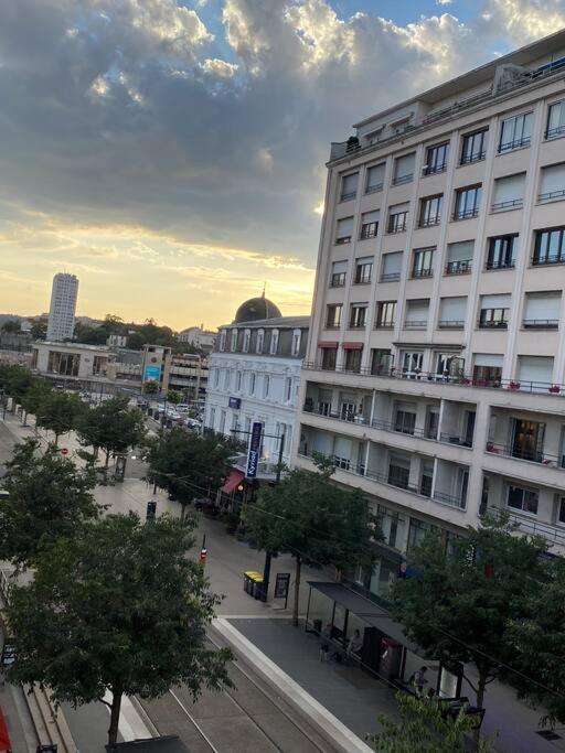 Foch Gare Joli Appartement En Centre-Ville Dijon Exterior foto